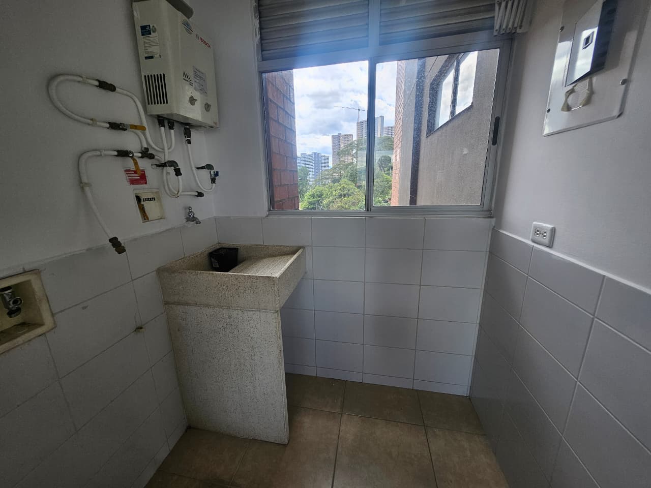 Apartamento para arriendo en Las Palmas Medellín