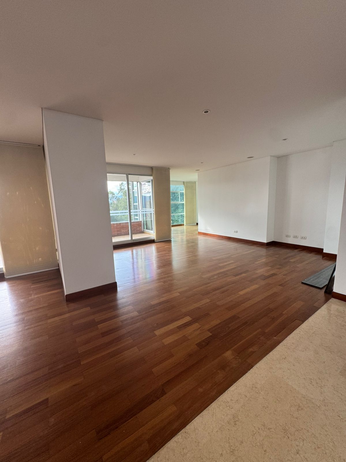 arriendo apartamento sector Los Balsos