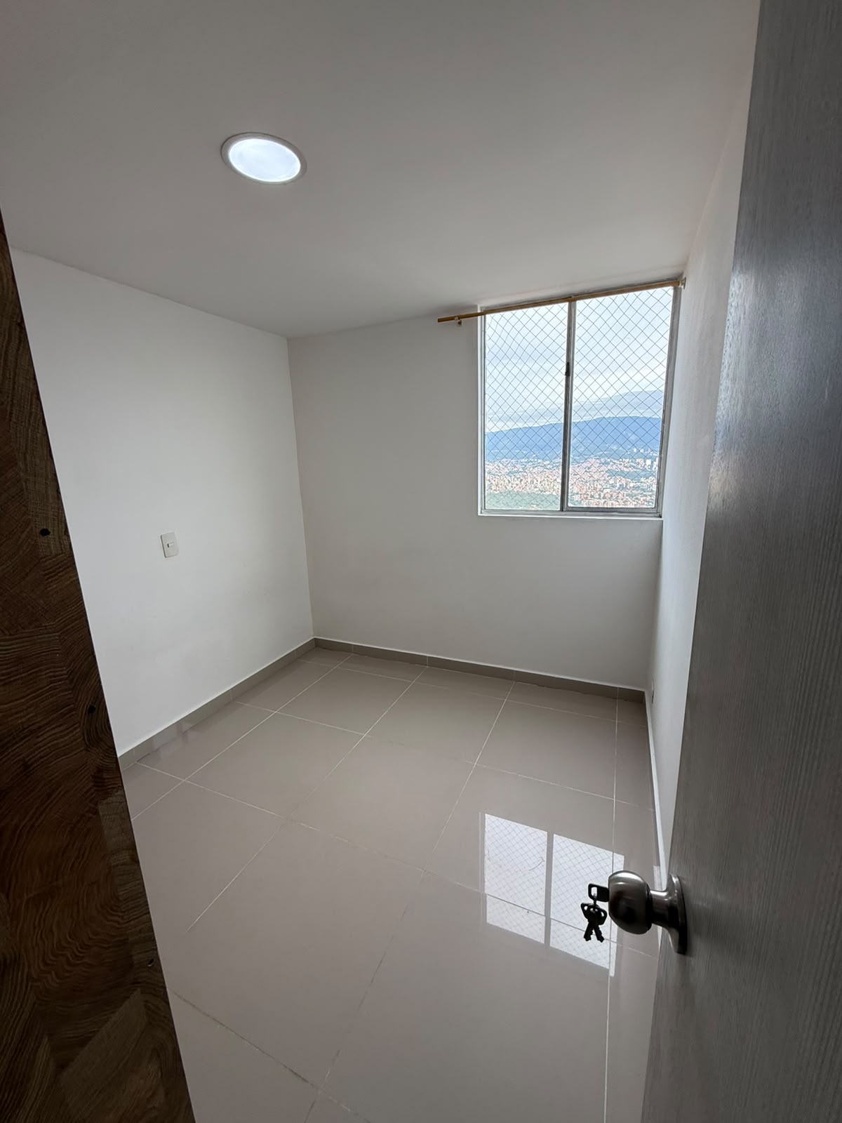 Apartamento en venta en Robledo Pajarito Sector Las Lunas