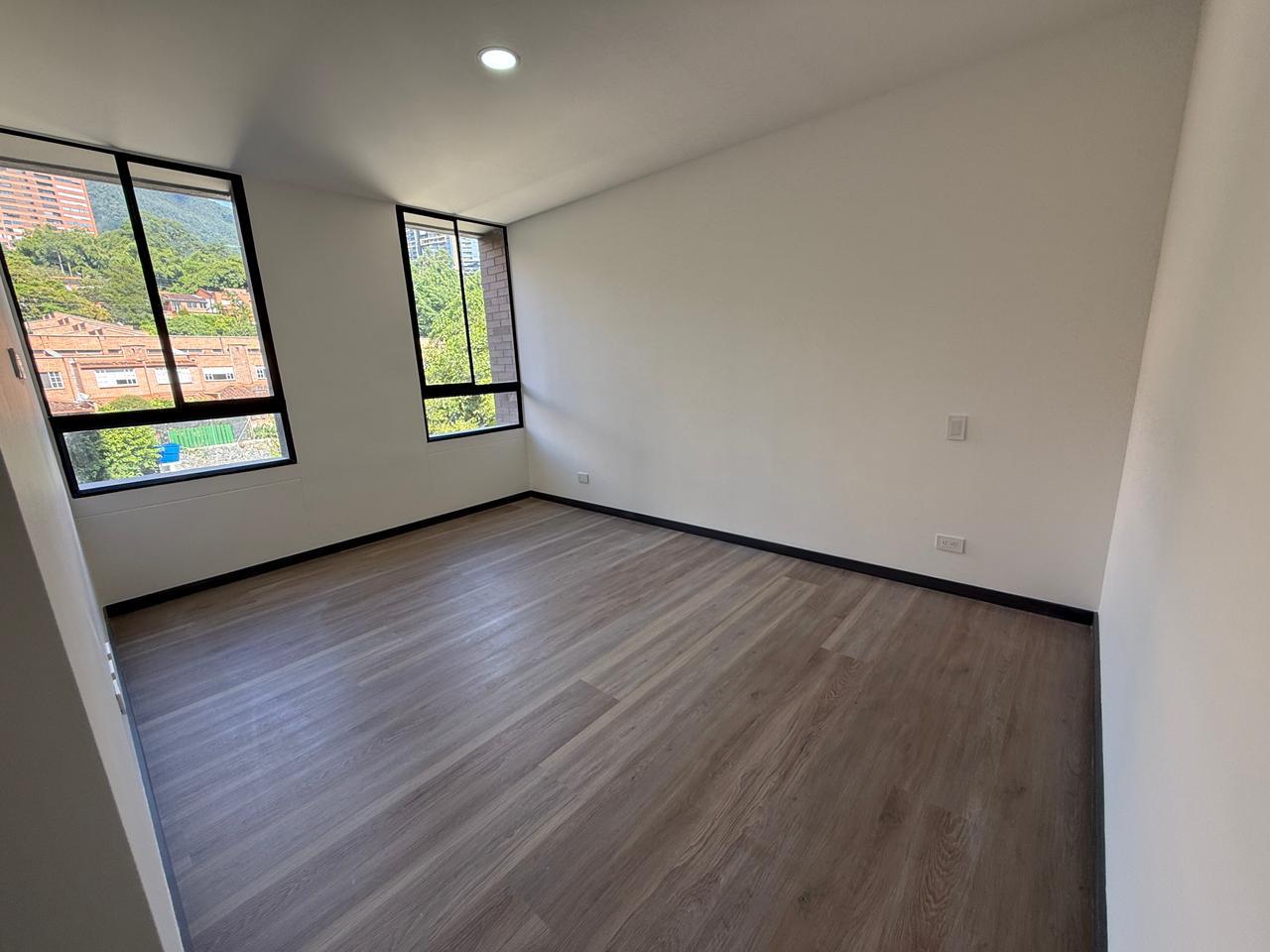 Apartamento en venta en Envigado Loma las brujas