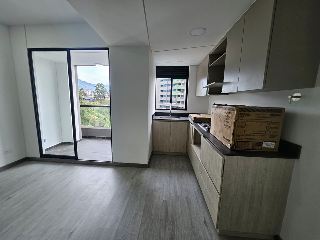 Apartamento para estrenar en arriendo en Las Palmas Medellín