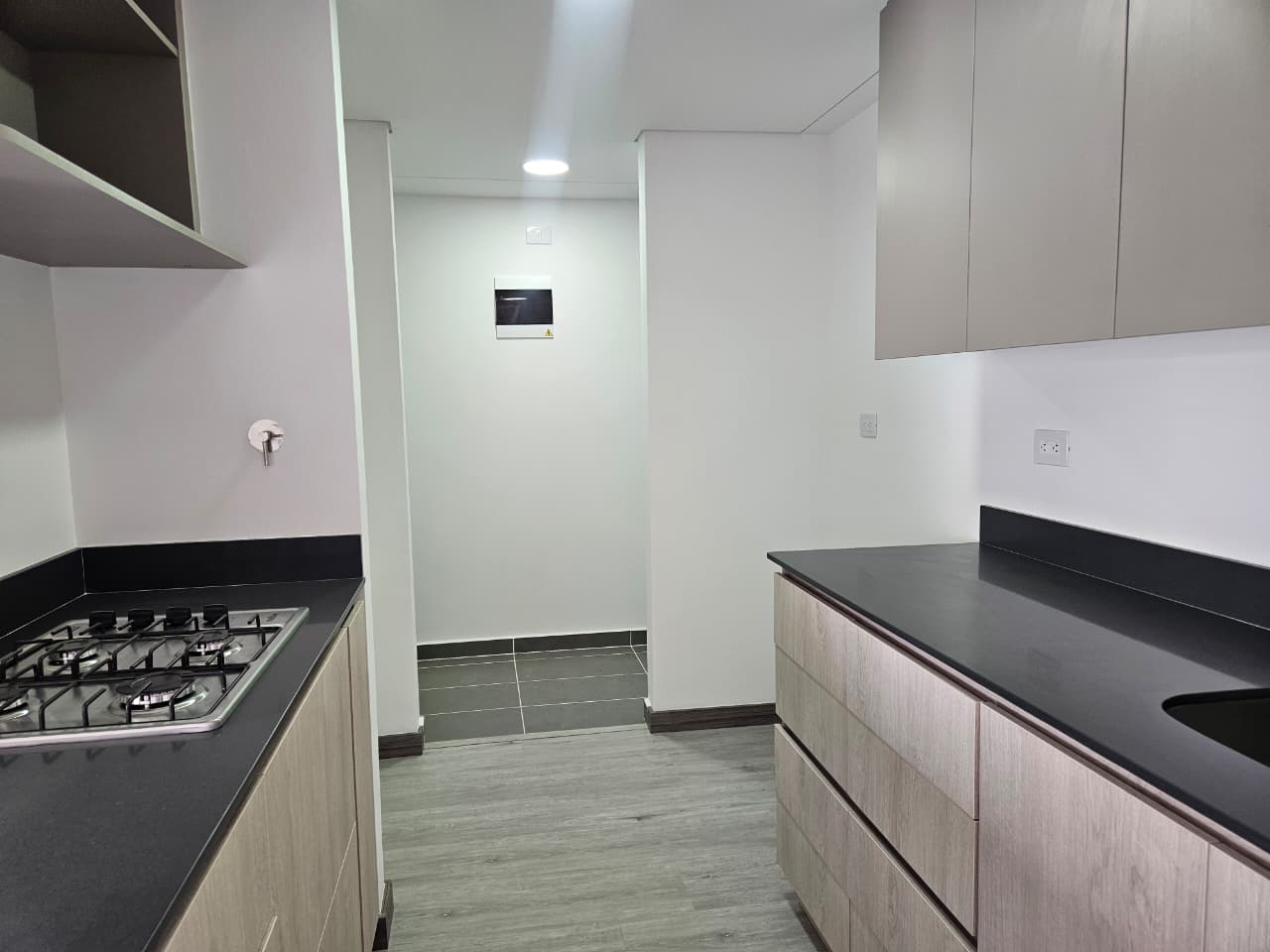 Apartaestudio para estrenar en arriendo en Las Palmas Medellín