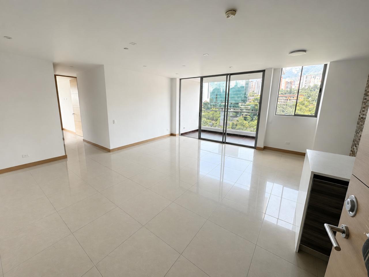 Apartamento para arriendo en Santa María de Los Ángeles El Poblado