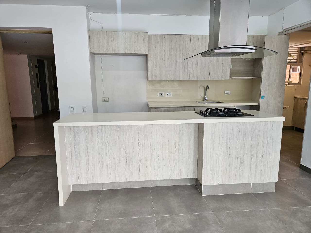 Apartamento en arriendo en Loma de Las Brujas Envigado