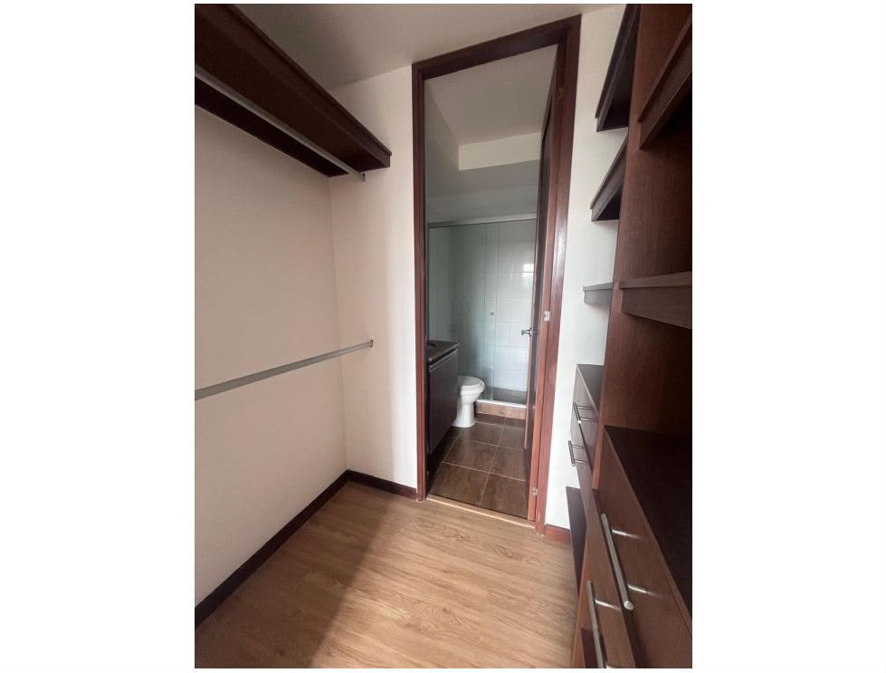 Apartamento para la venta en Envigado Loma del Barro