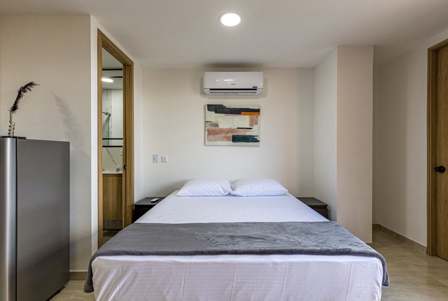 Apartaestudio tipo Loft amoblado en venta Belén Rosales