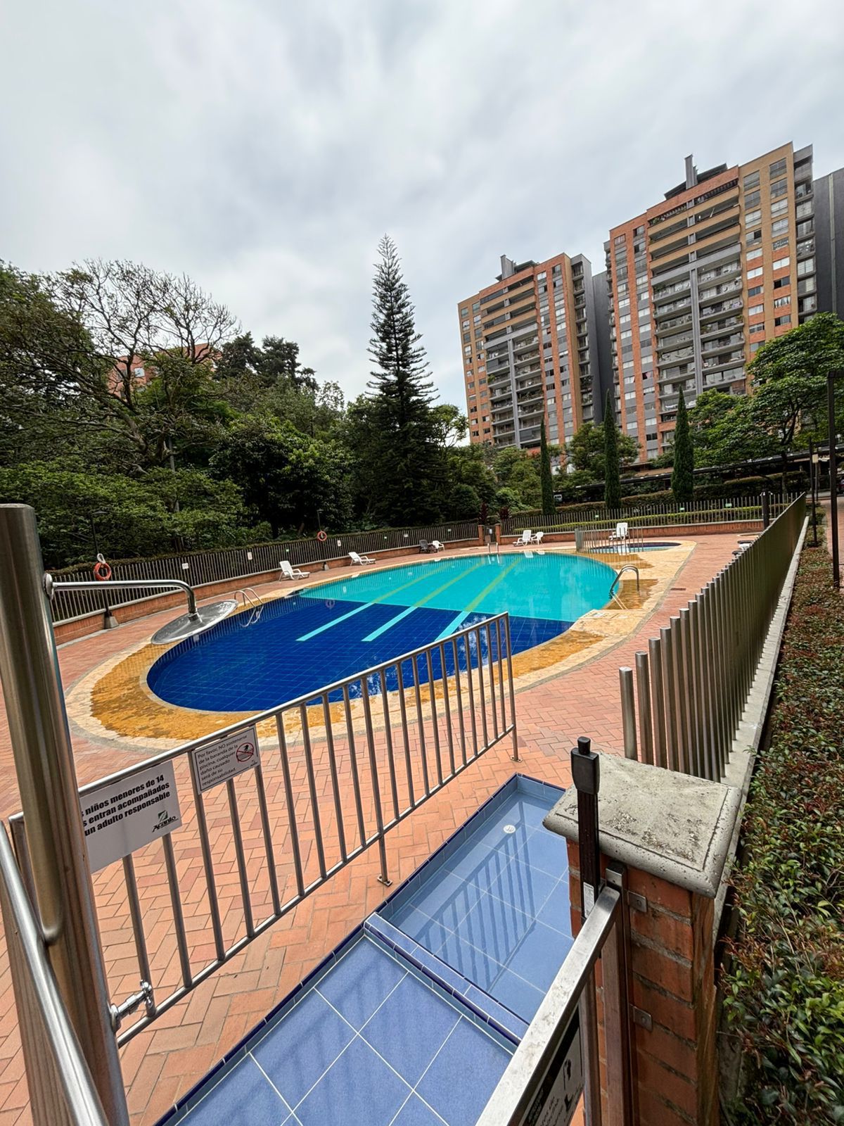 Apartamento para la venta en Envigado la Frontera  Poblado