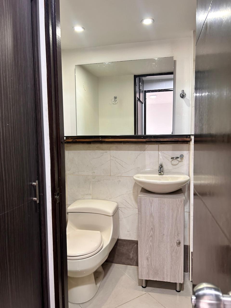 Apartamento en venta en San German - Robledo