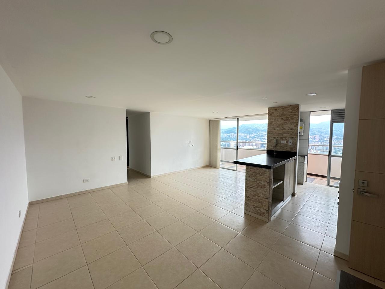 Apartamento en arriendo en Loma del Indio Poblado