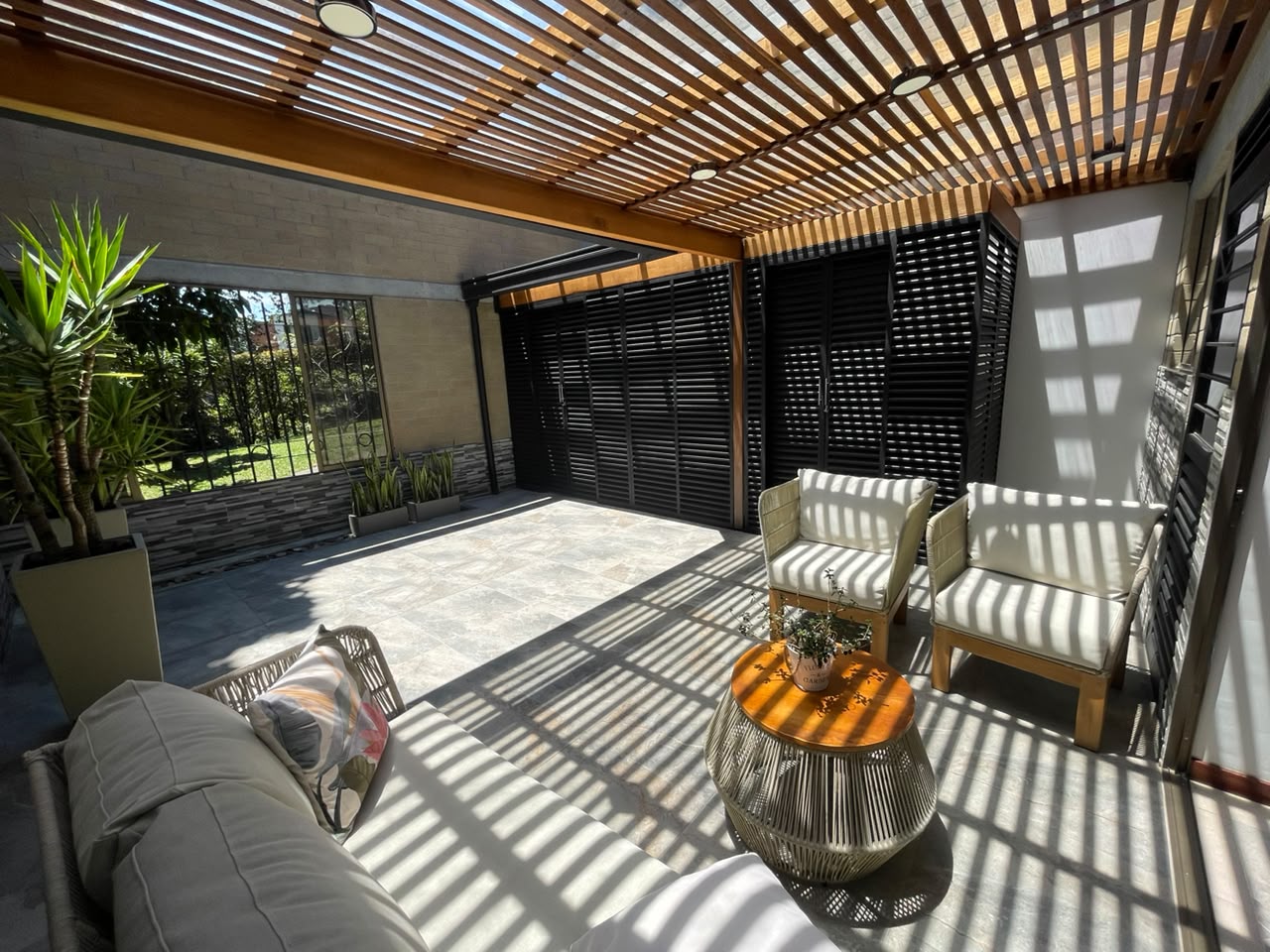 Casa amoblada en venta en La Estrella Sector Toledo