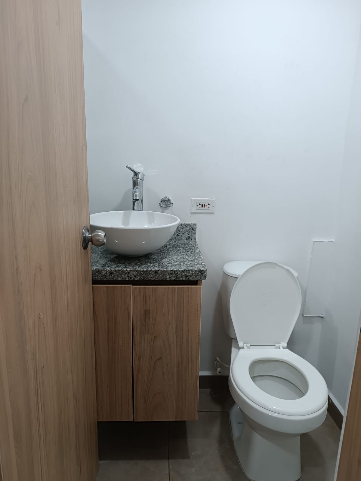 Apartamento para venta  en Loma del Indio Medellín