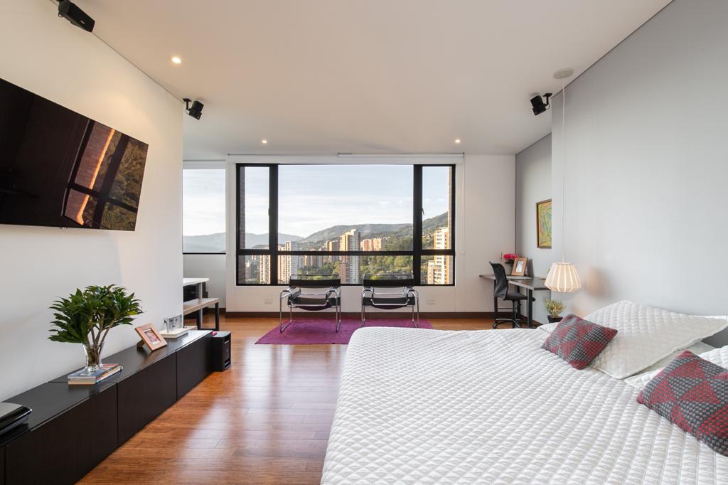 Venta de apartamento en Medellin El Poblado Los Balsos