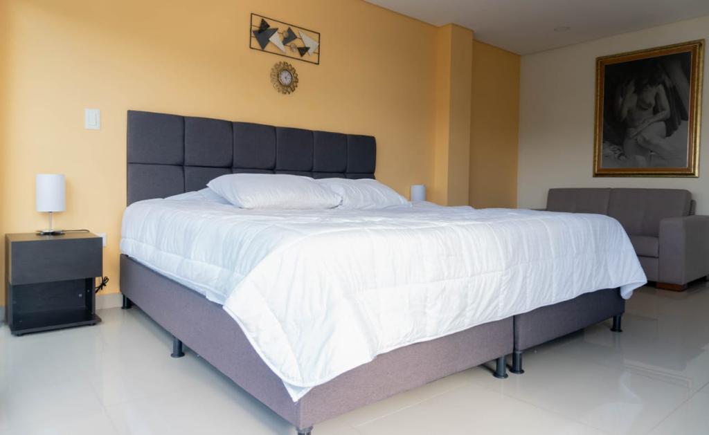 Casa finca en venta en Guatapé  Antioquia con acceso a la represa