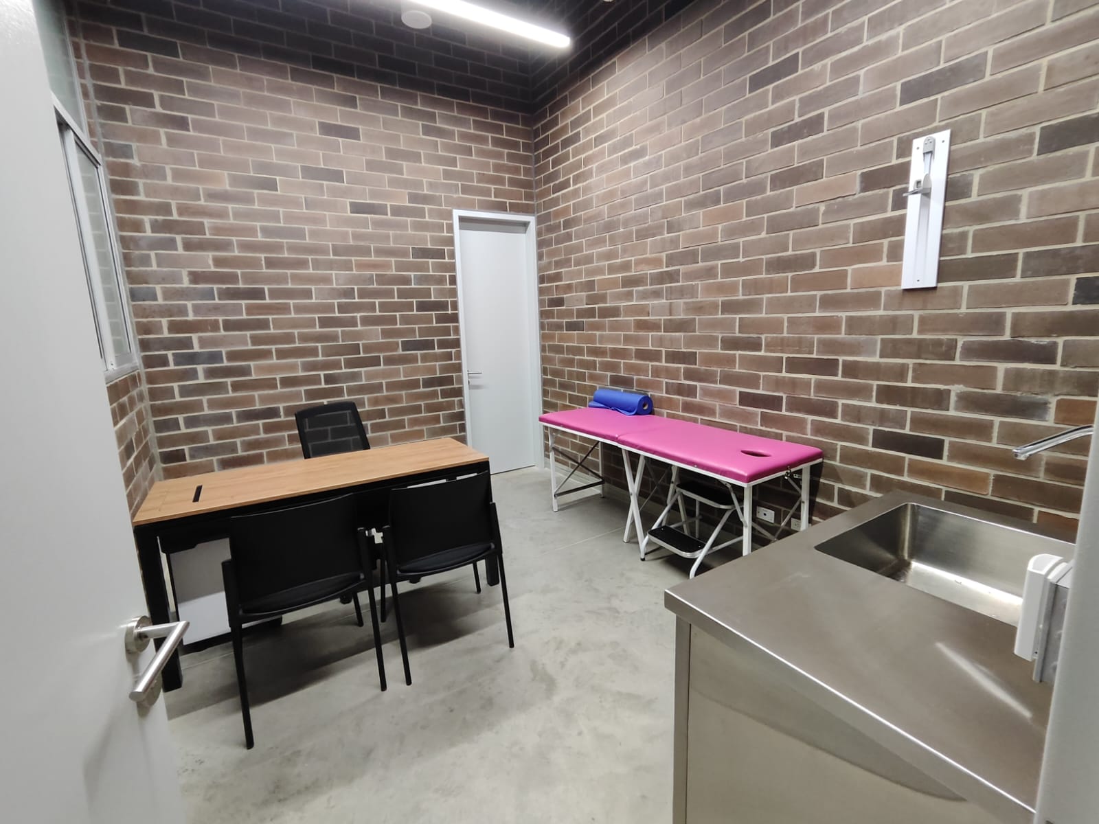 Edificio industrial para venta en sector  la aguacatala   Medellin