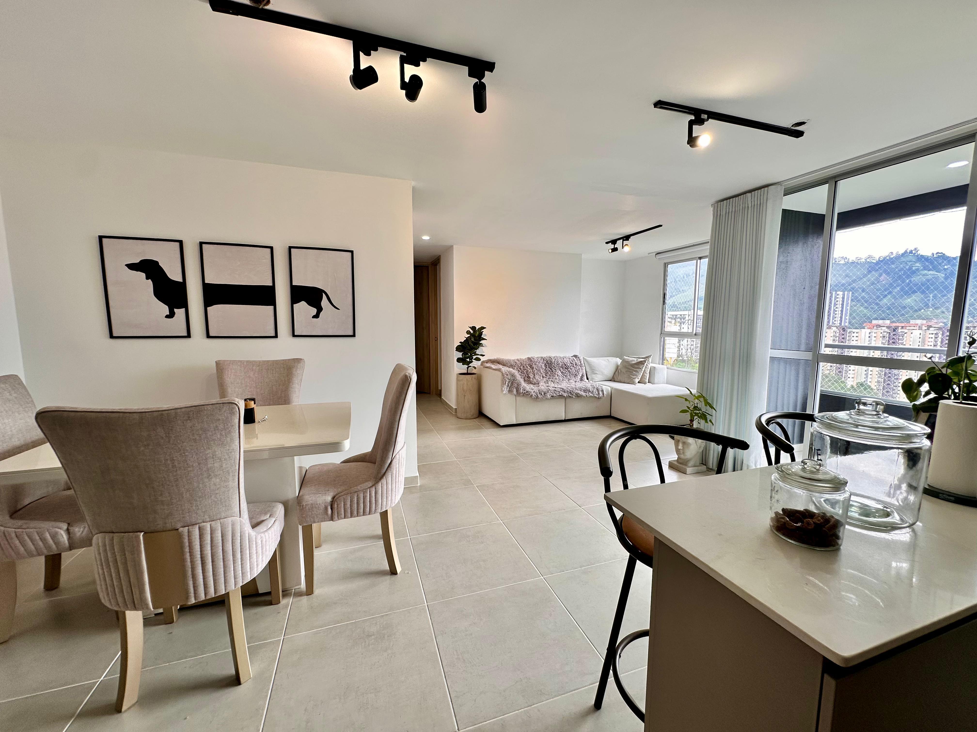 Apartamento amoblado en VENTA en sabaneta, sector las lomitas