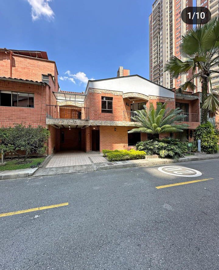 Casa para la Venta en Sabaneta Antioquia