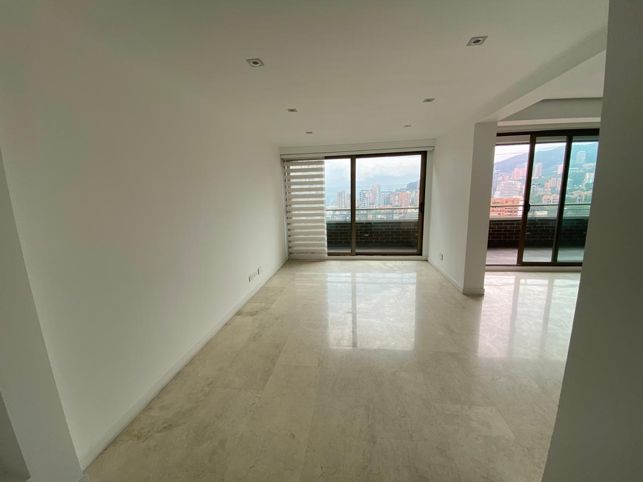 Pent hause dúplex en venta en Poblado los Parra Medellín