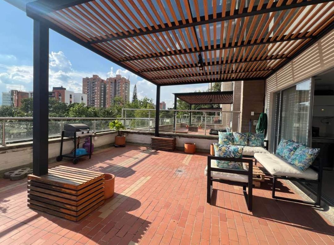 Apartamento en venta en Castropol Medellin