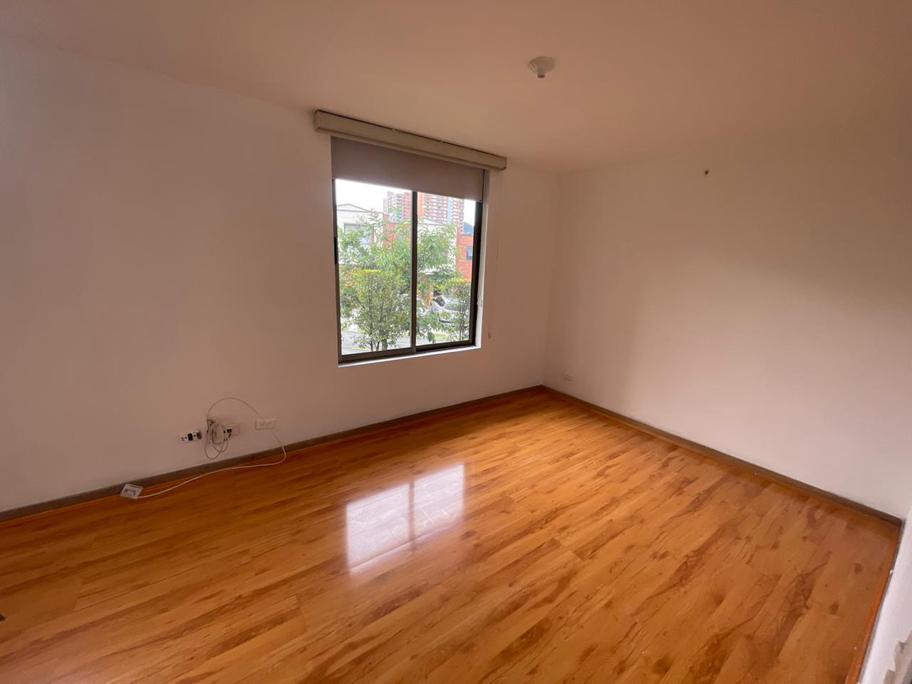 Casa para la venta en La Estrella cerca del Parque Principal