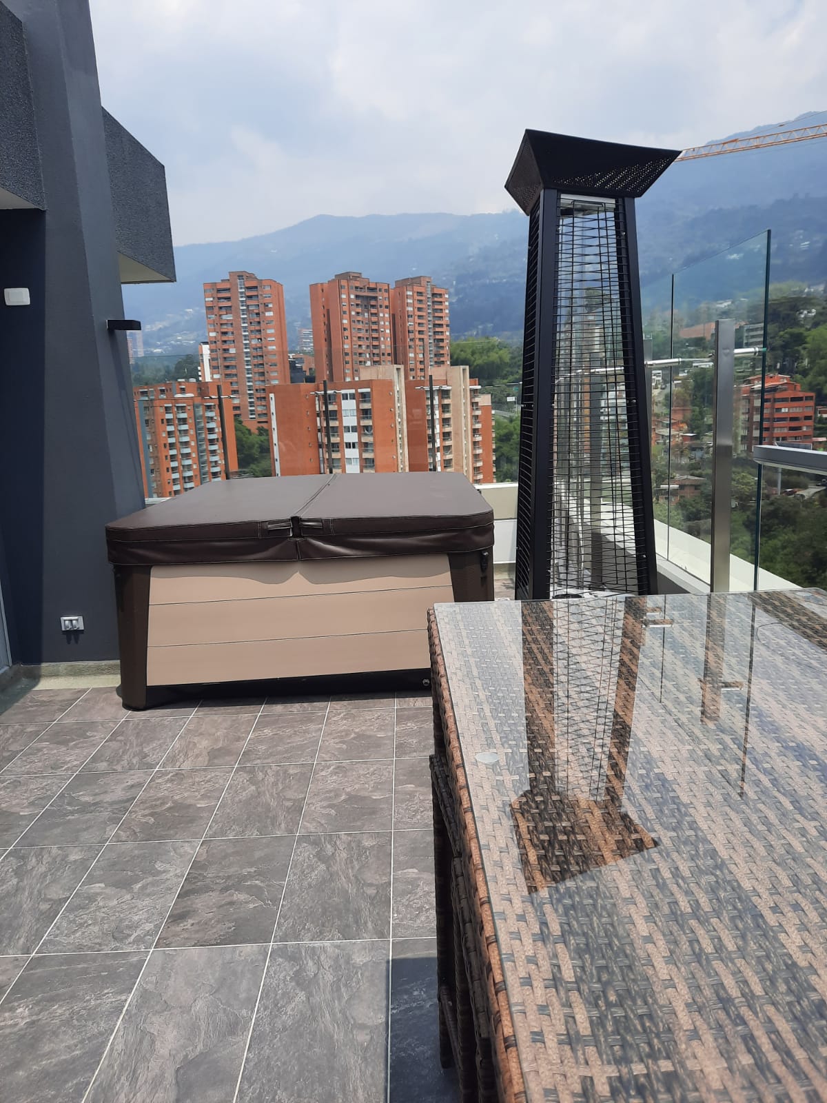 Penthause Duplex en venta en Envigado sector los Mesa
