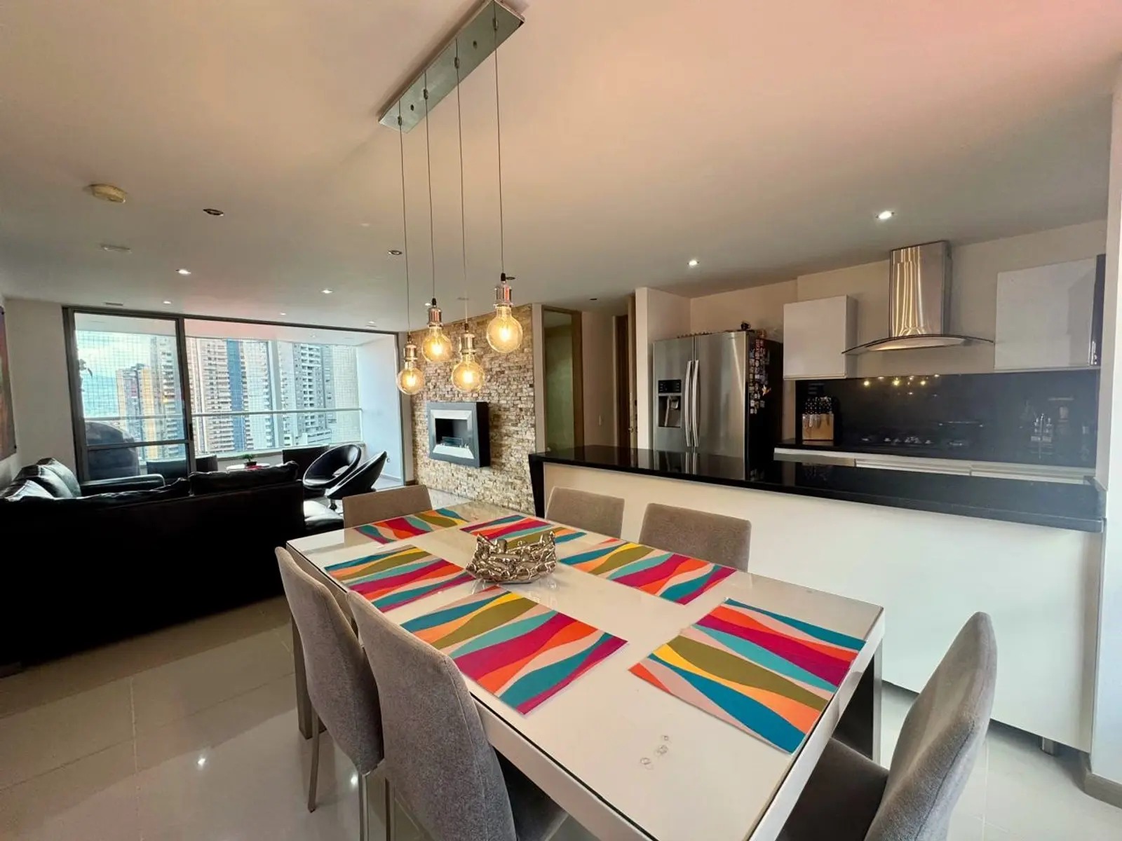 Apartamento en venta en Envigado Loma del Chocho