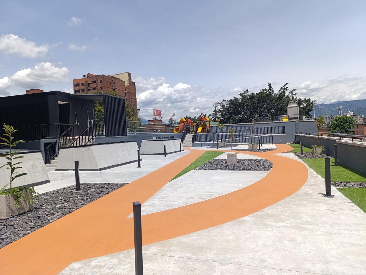 Apartamento en venta en Los Colores -  Medellín