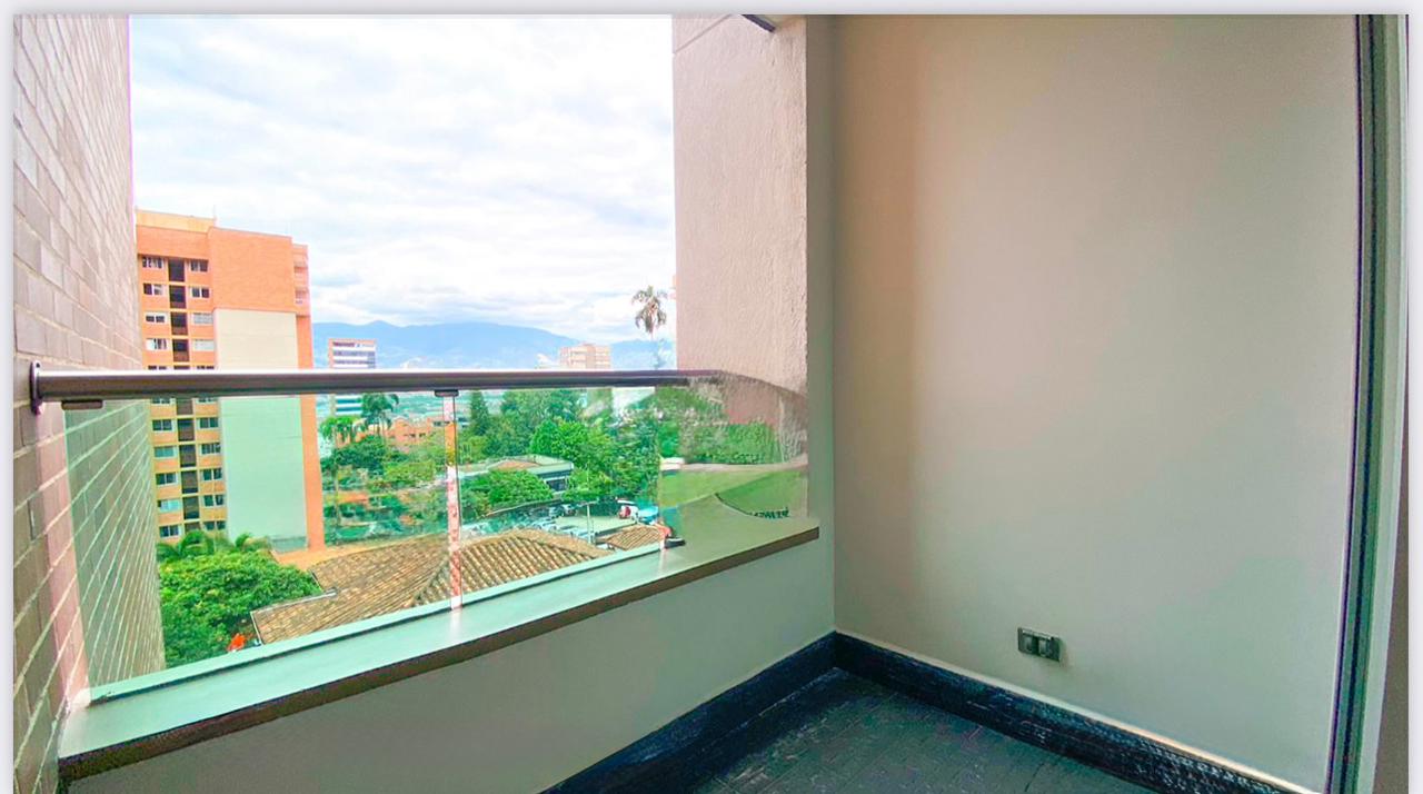 Apartamento en venta en Castropol Medellin