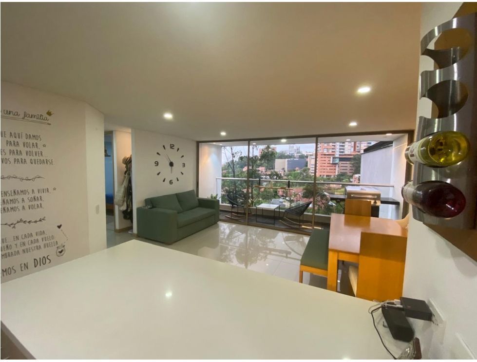 Apartamento en venta en Envigado Loma del Esmeraldal