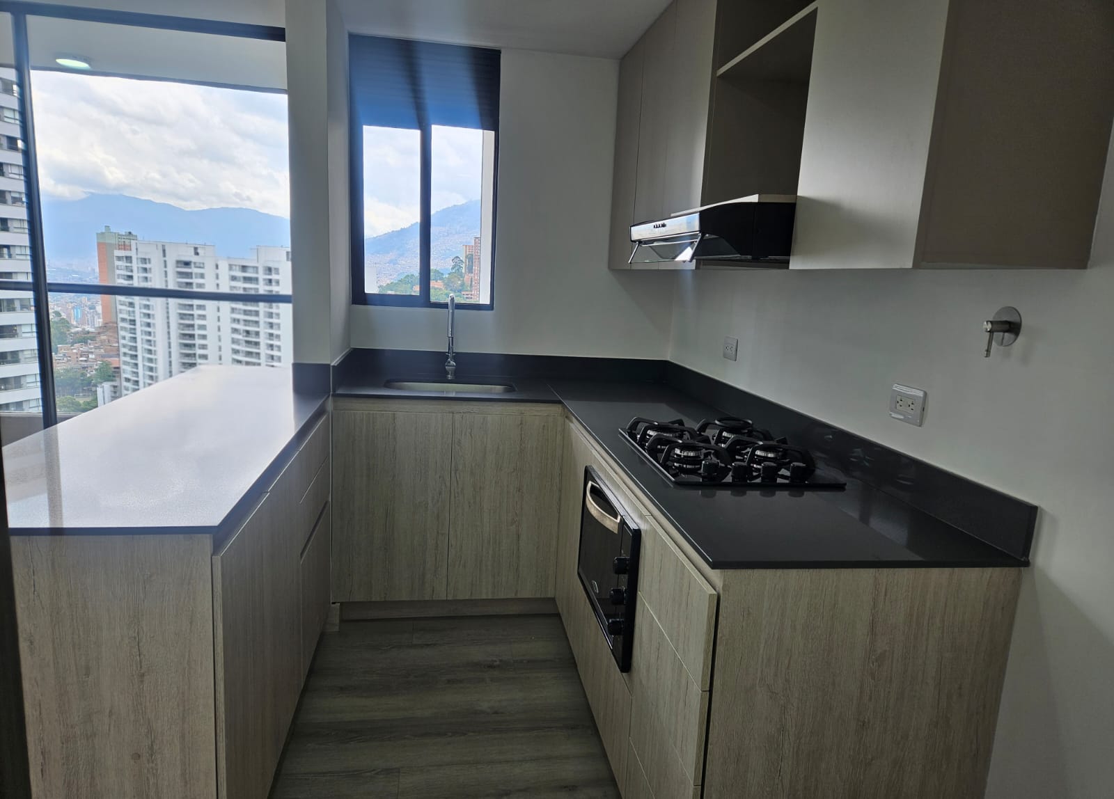 Apartamento para estrenar en arriendo en Las Palmas Medellín