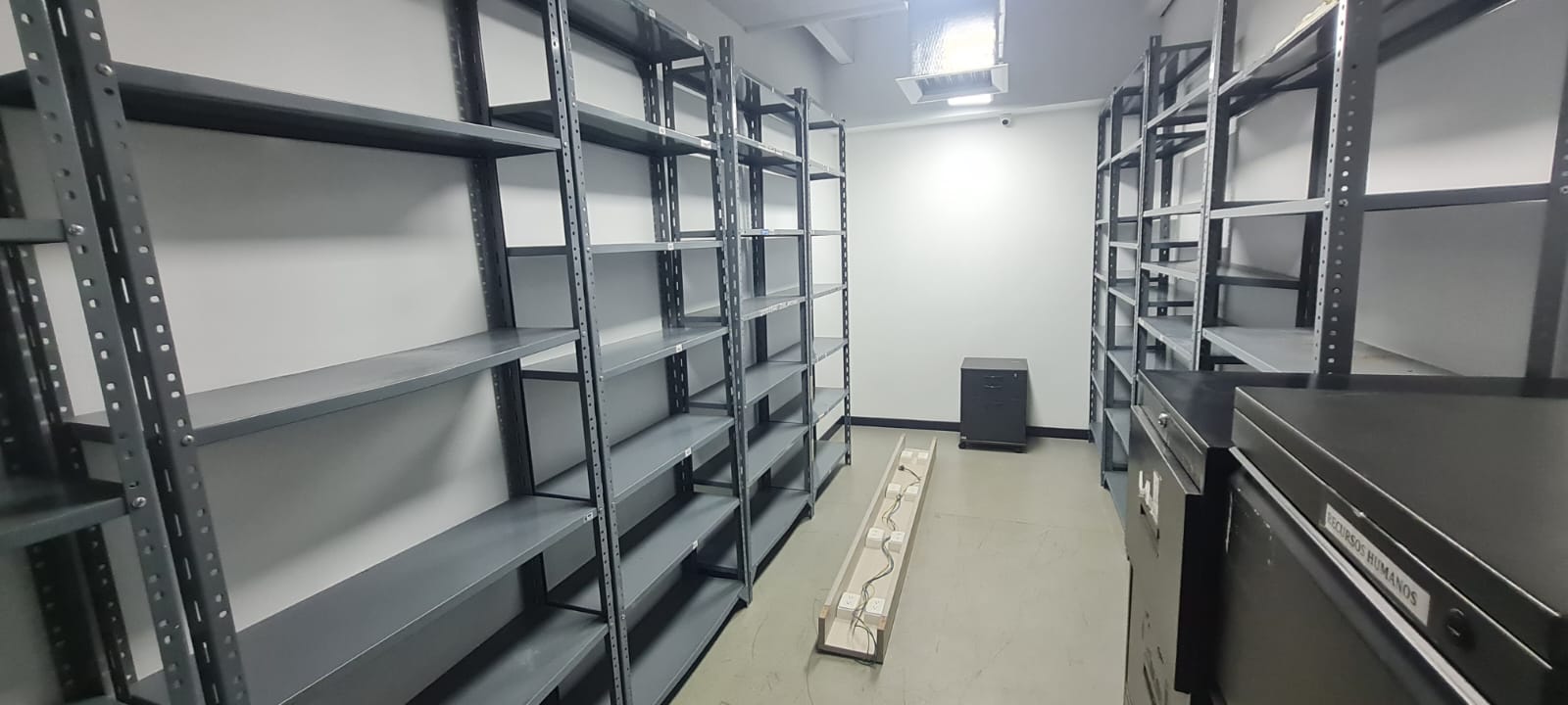 Oficina para  venta en el poblado ciudad del rio