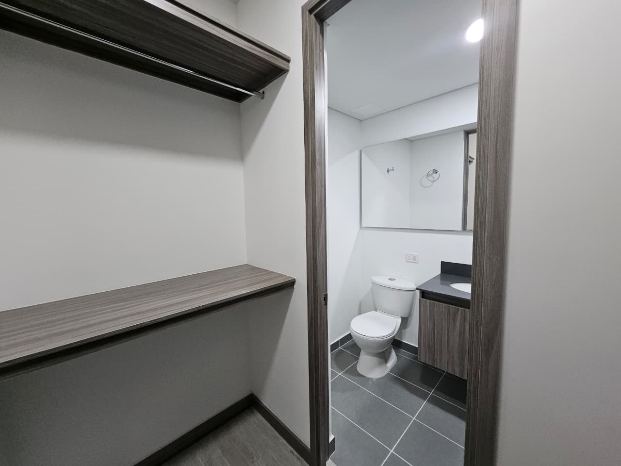 Apartamento para estrenar en arriendo en Las Palmas Medellín