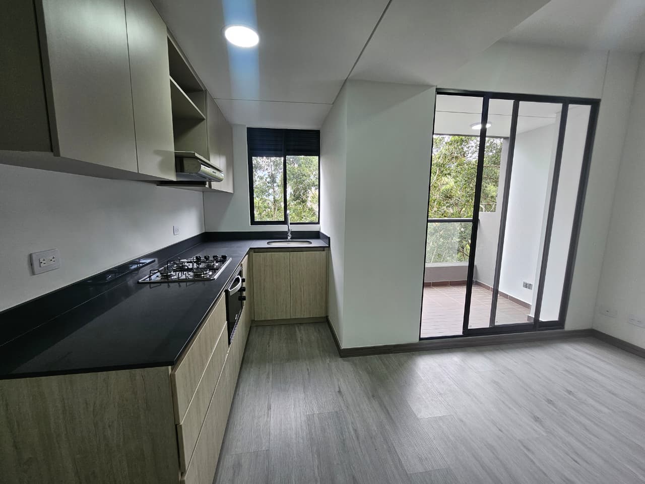 Apartamento para estrenar en arriendo en Las Palmas Medellín