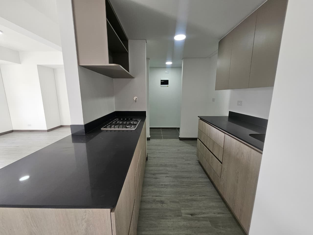 Apartaestudio para estrenar en arriendo en Las Palmas Medellín