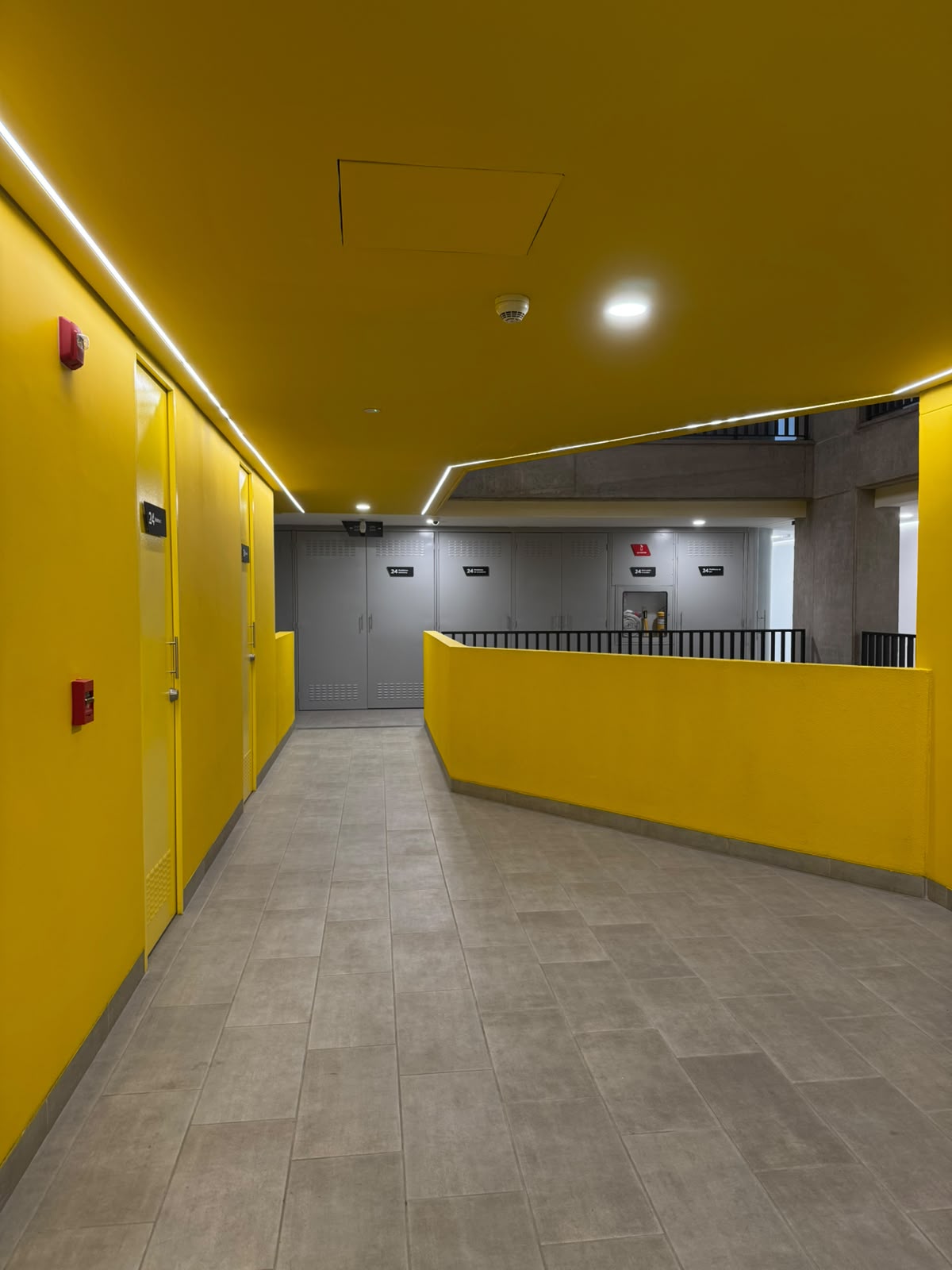 Apartaestudio amoblado para arriendo en Ciudad del Río El Poblado