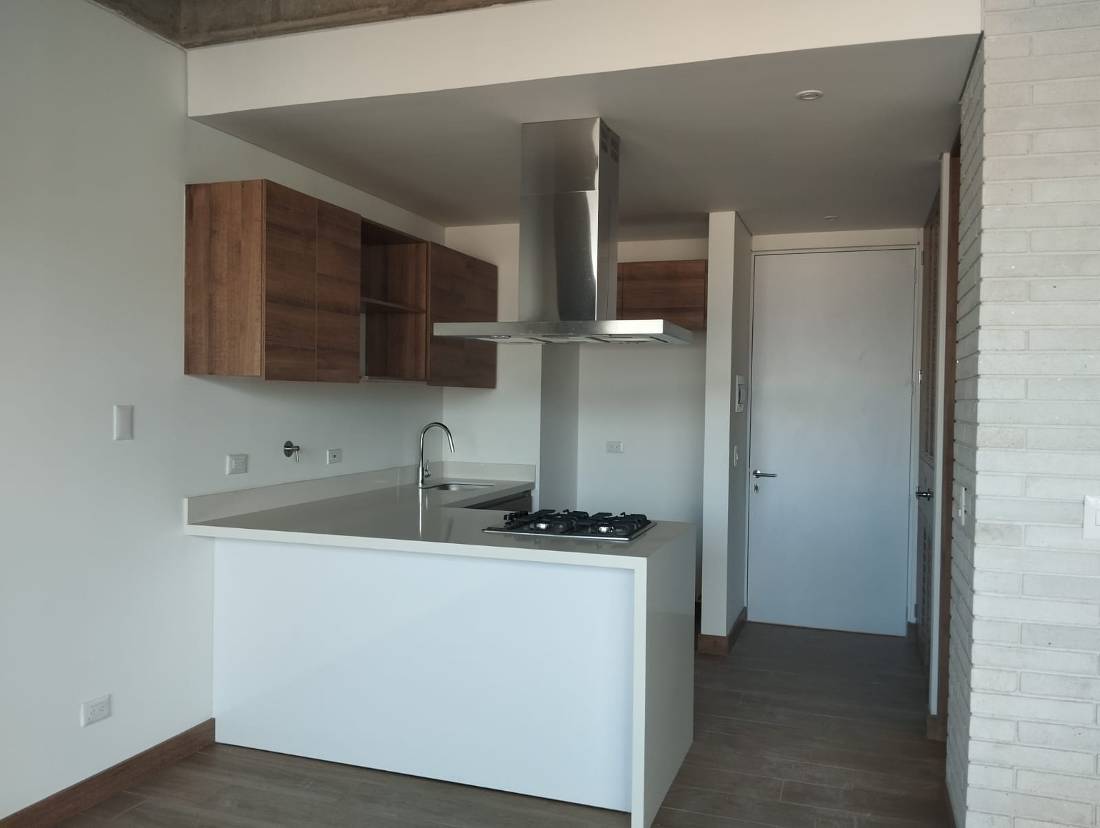 Apartaestudio para arriendo en Ciudad del Río El Poblado