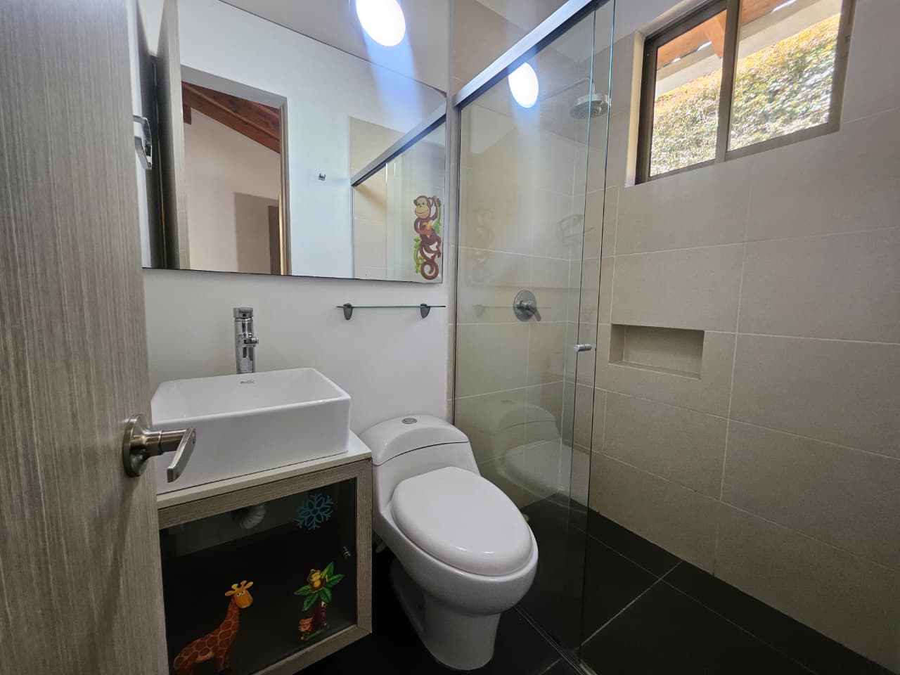 Casa para arriendo en Envigado Loma del Escobero