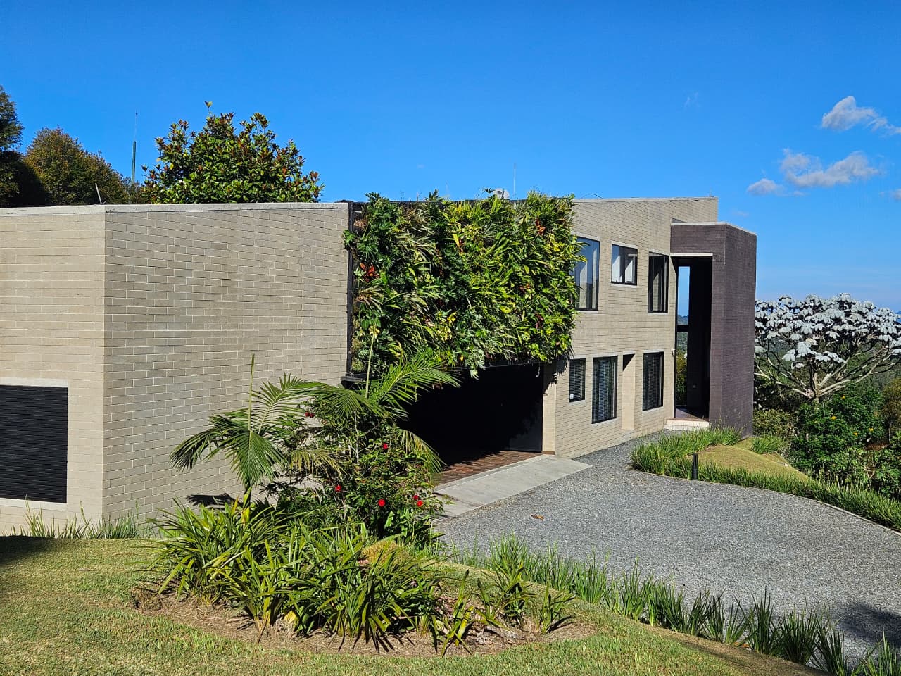 Casa para arriendo en Envigado Loma del Escobero