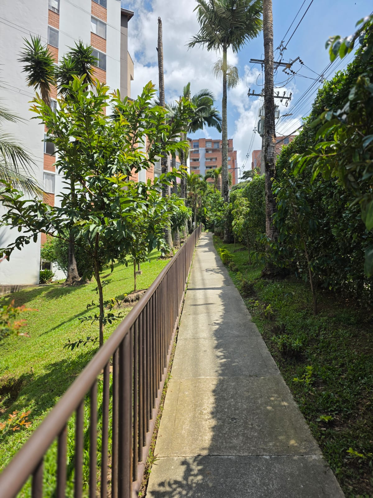 Apartamento para la venta en Envigado sector Uribe Angel