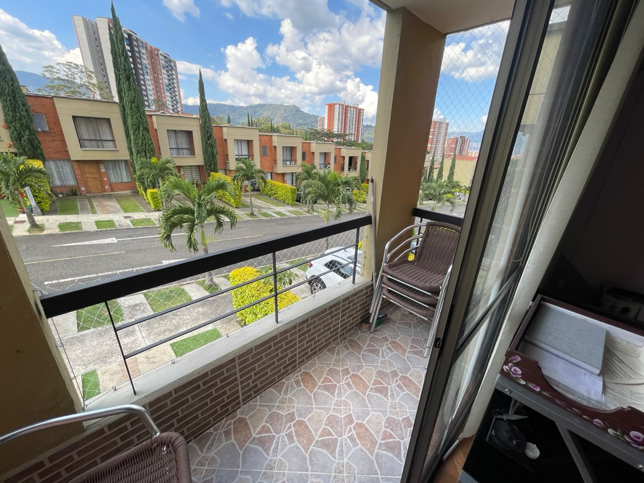 Casa en venta en la Estrella Sector Toledo