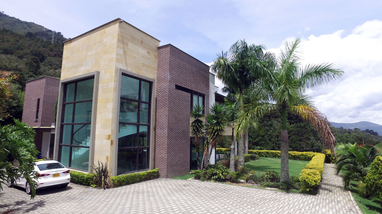 Casa en venta en las Palmas Medellin