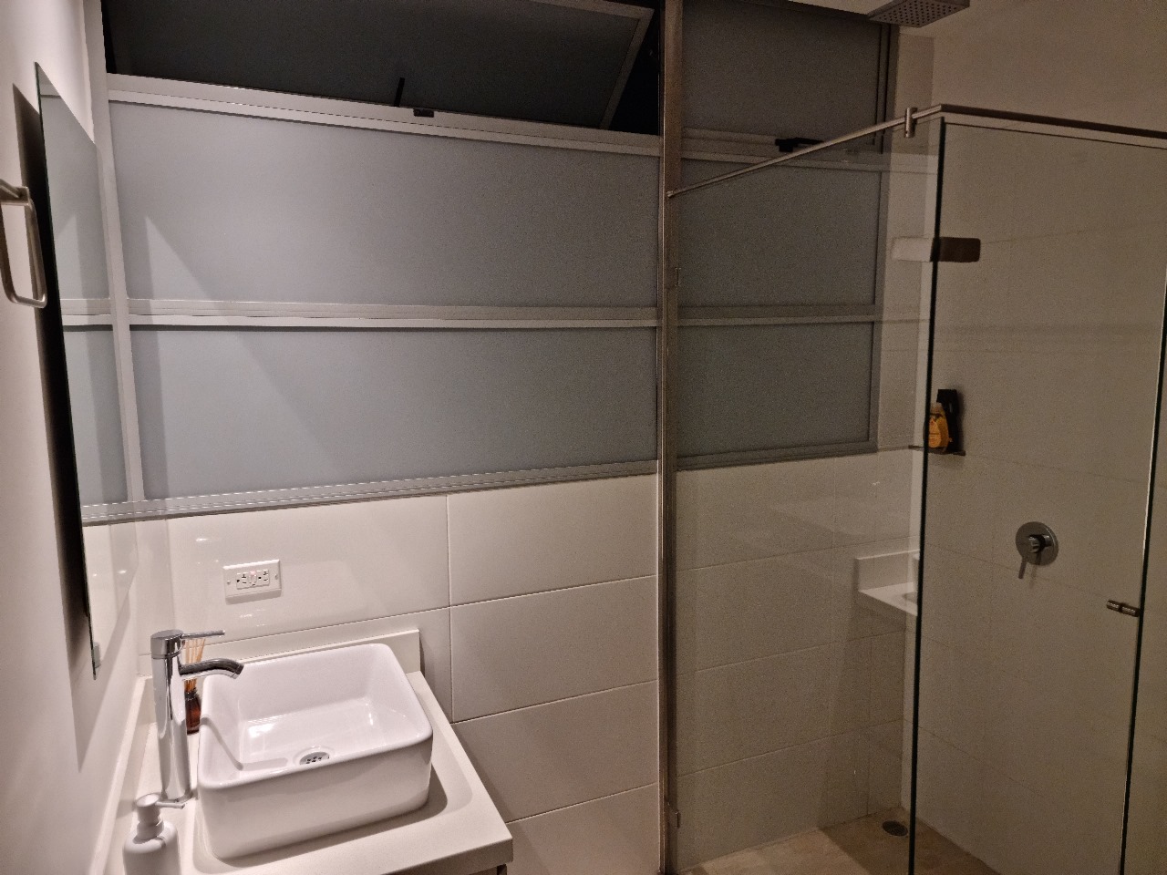 Apartamento amoblado para arriendo sector Lalinde Poblado - Medellín