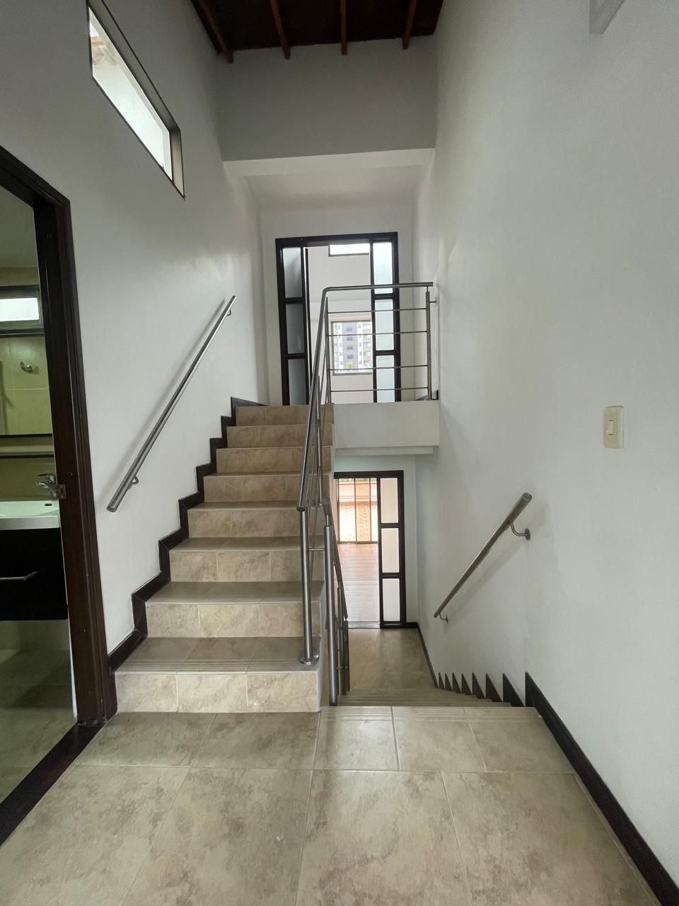 Se vende casa en Sabaneta sector la Doctora