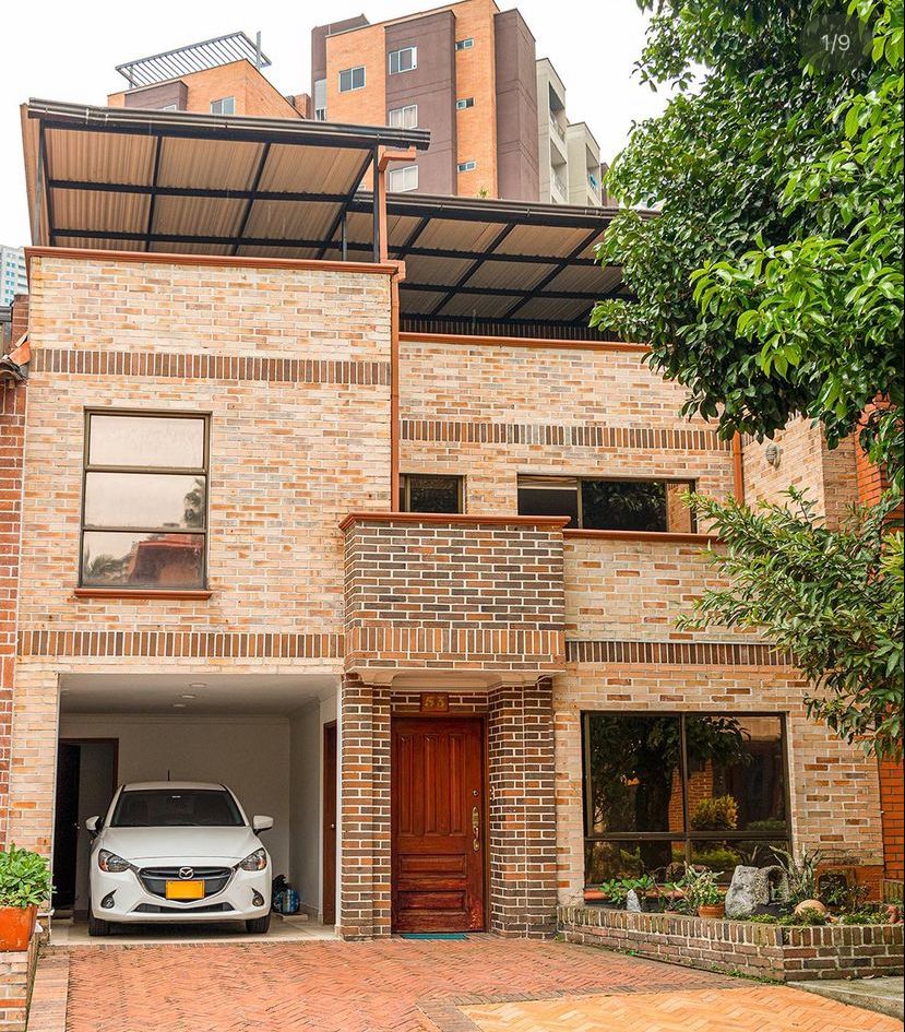 Hermosa casa para la venta en Sabaneta