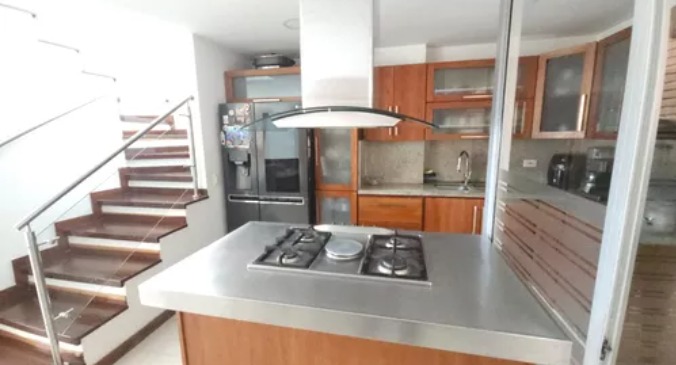 Casa para la venta en La Estrella Cerca del Parque - Antioquia