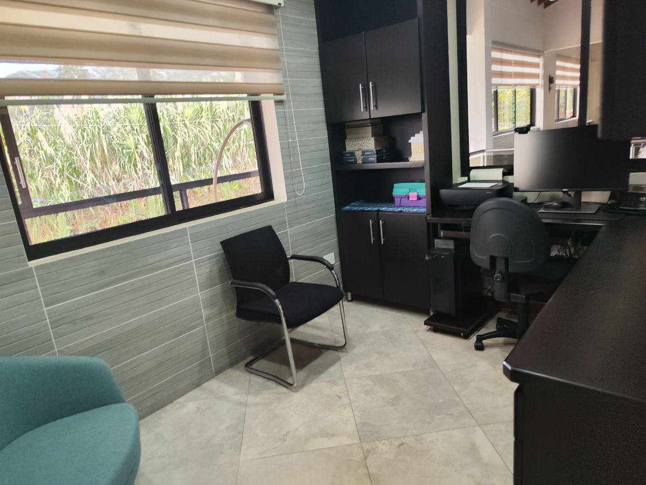 Casa para la venta INDEPENDIENTE en El Escobero parte baja