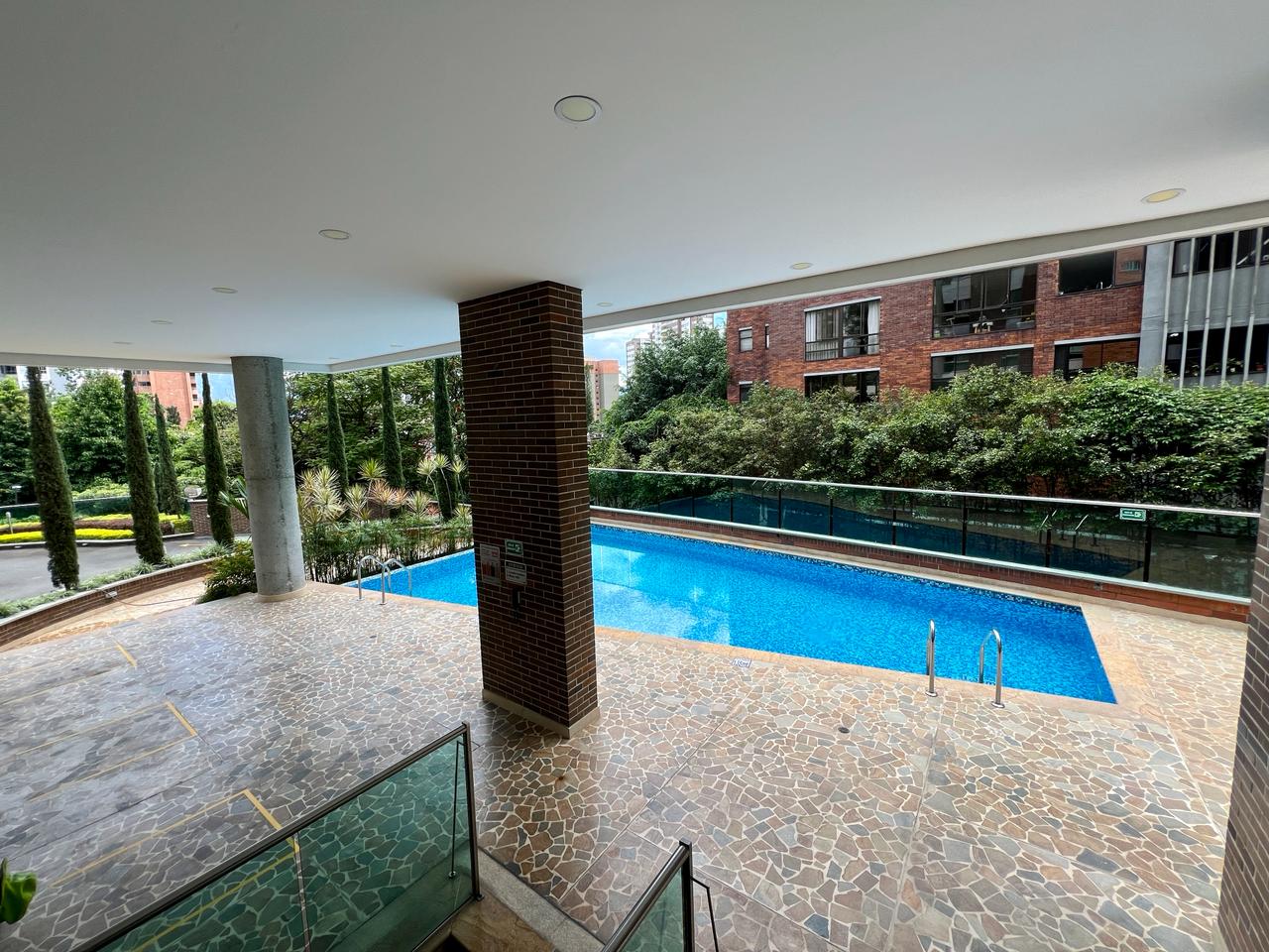 Venta de apartamento en castropol poblado