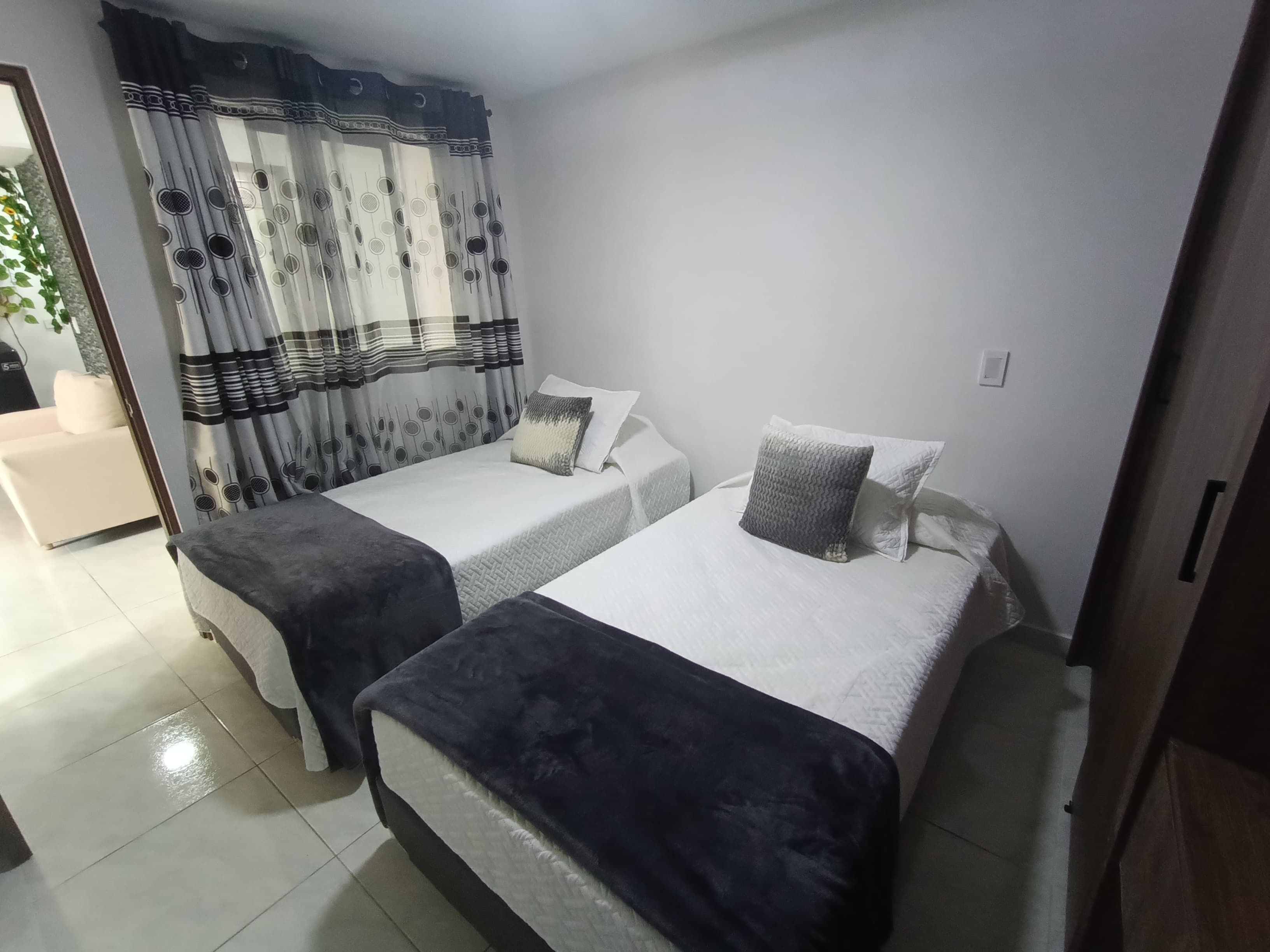 APARTAMENTO AMOBLADO PARA ARRIENDO EN EL BARRIO SANTA FE