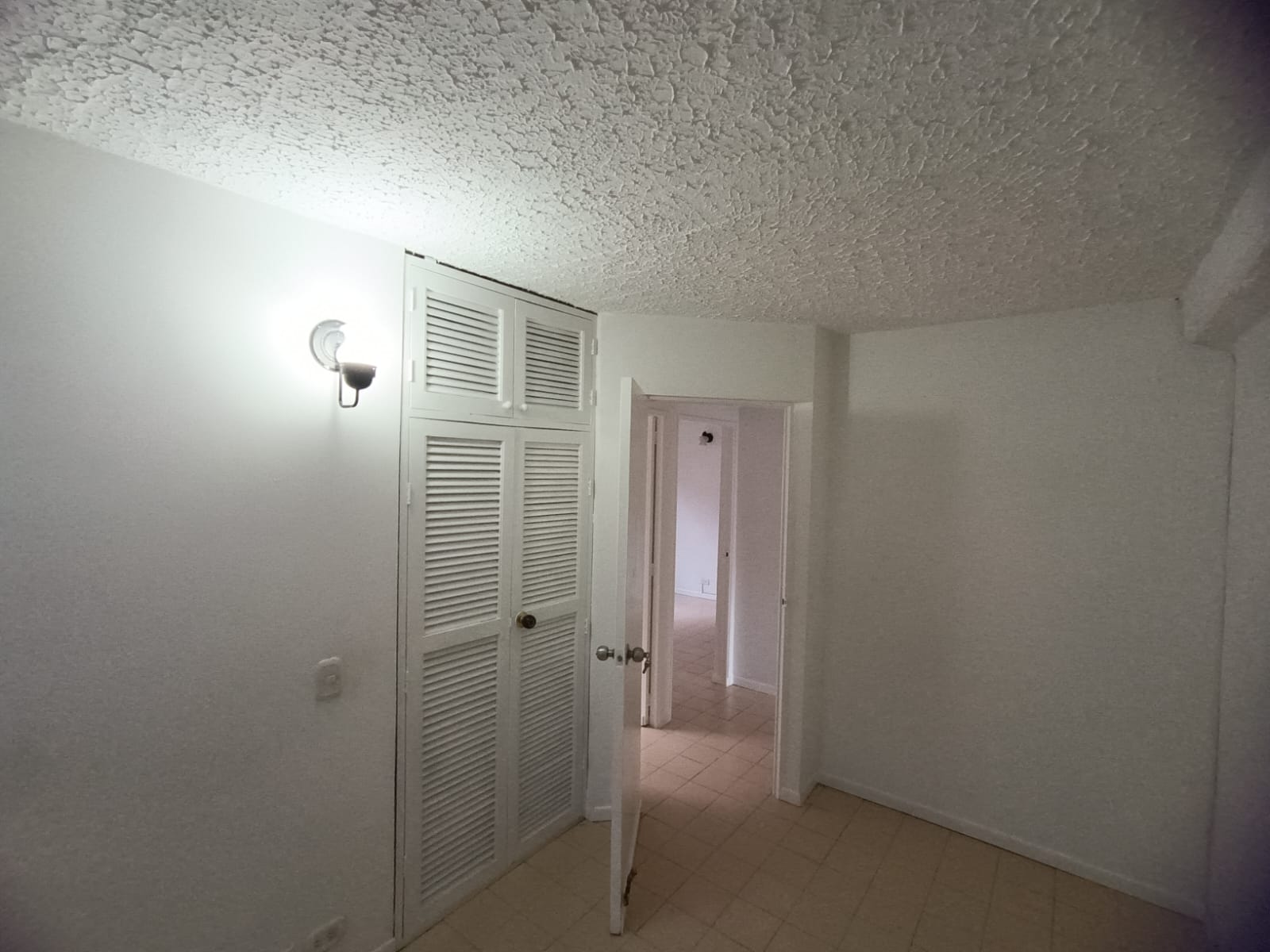 Apartamento para arrendar en Santa Lucia