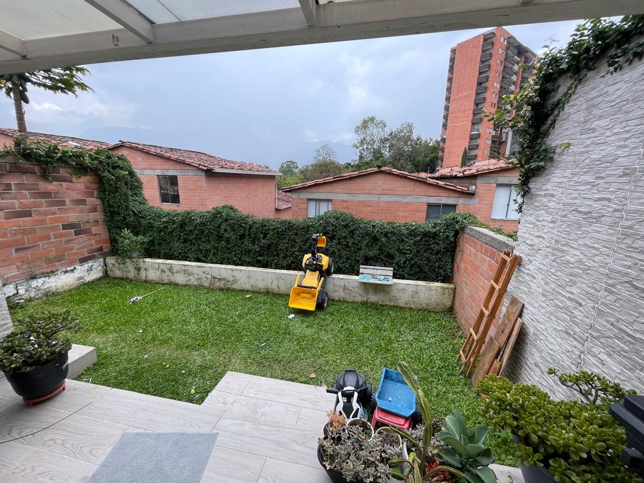 Se vende casa en belén La mota