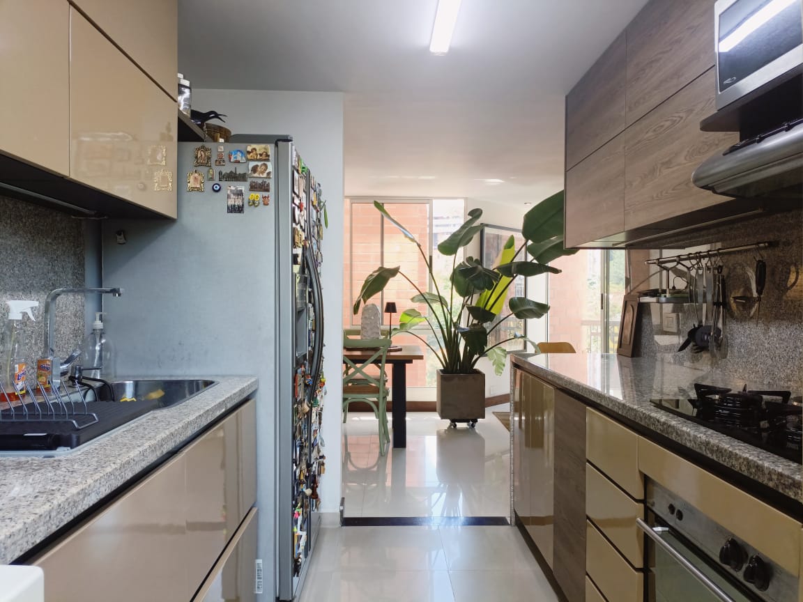 Venta de apartamento en La Loma de Los Bernal